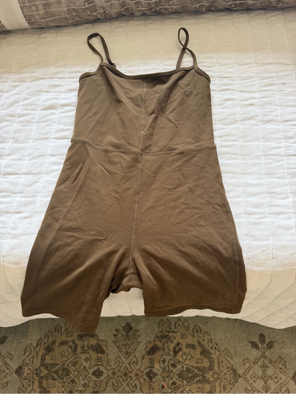 Women’s Aritzia Wilfred Stretch active Romper